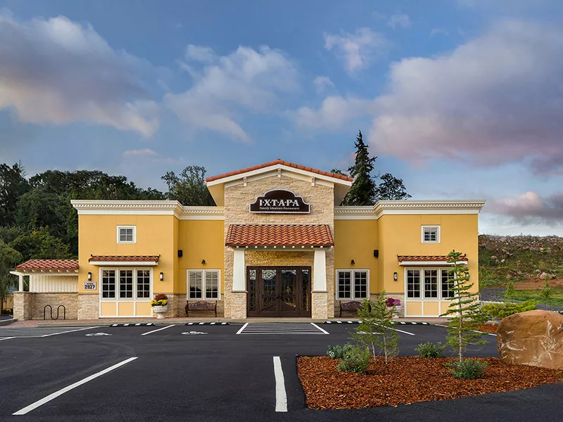 Budova kovových restaurací